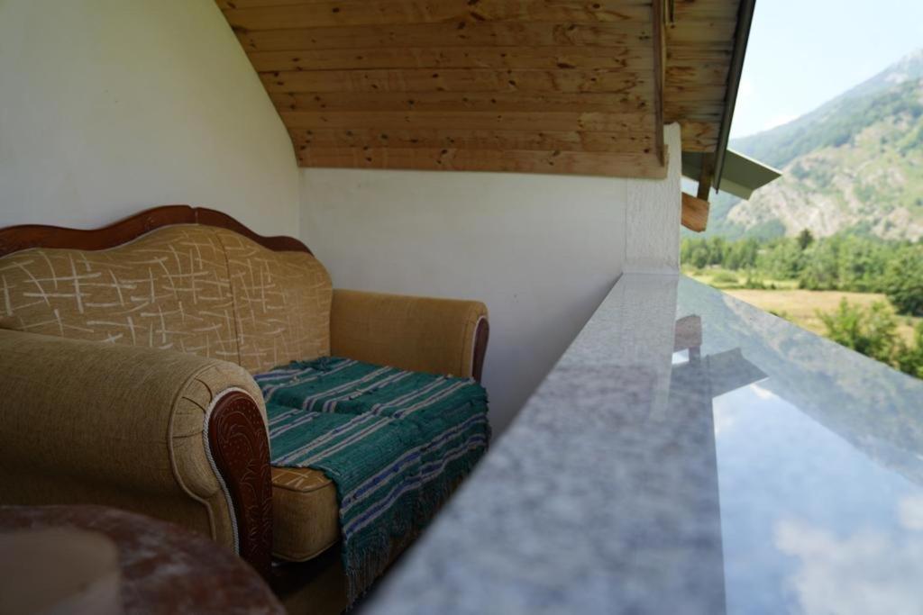 Guesthouse Skender Selimaj Valbone Ngoại thất bức ảnh